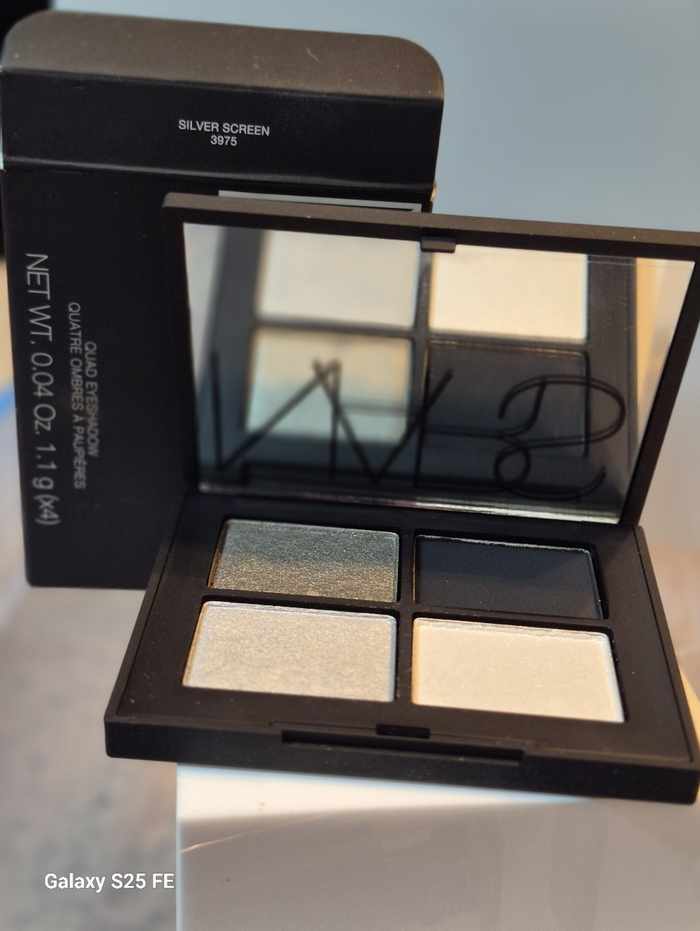 NARS Quad Eyeshadow Palette: Silver Screen for a Smokey Eye Look .04oz (FS), NIB - Picture 5 of 5